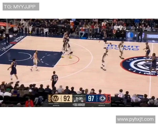 快船对阵骑士精彩直播录像回放全程回顾与分析